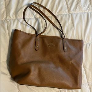 Coach tan purse